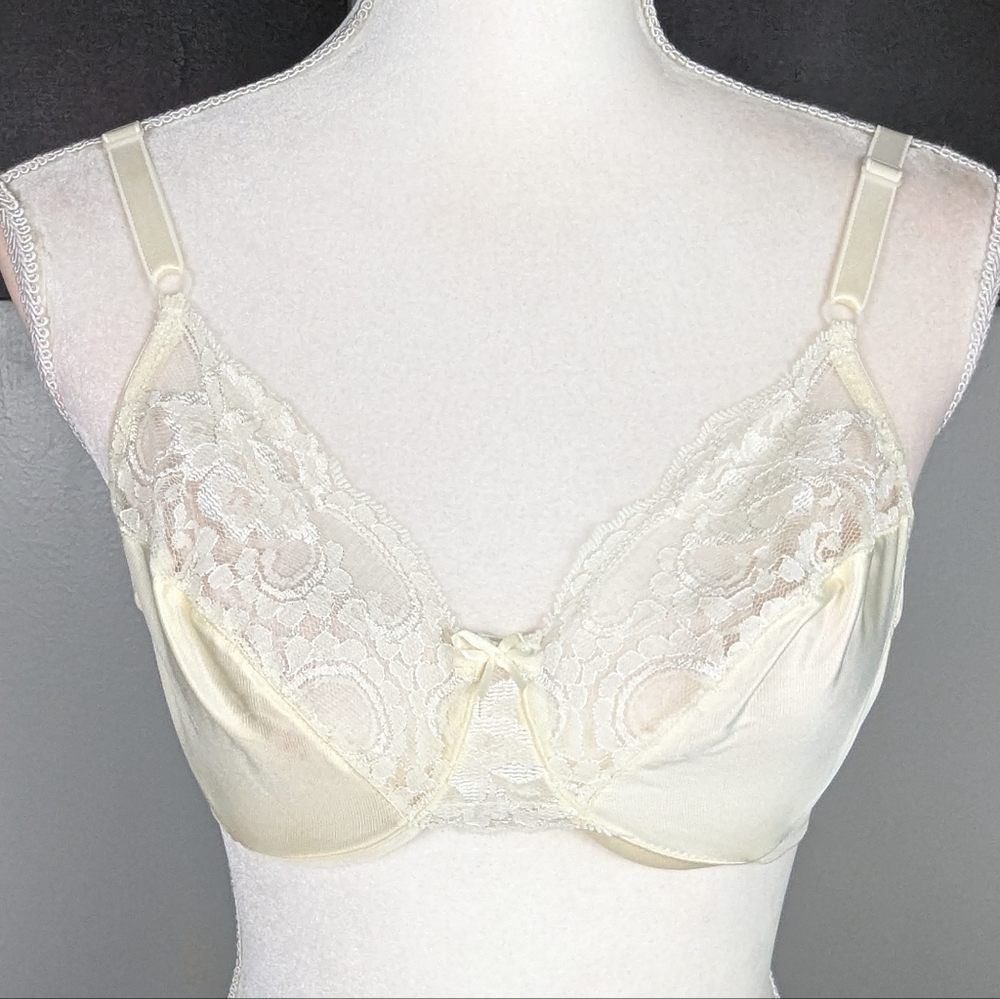 Vintage off white nylon and lace bra